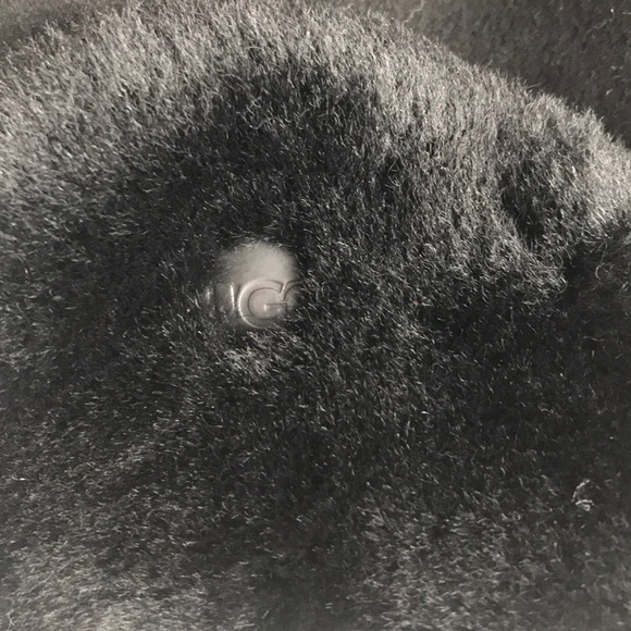 Ugg Up Flap Hat - Picture 3 of 6